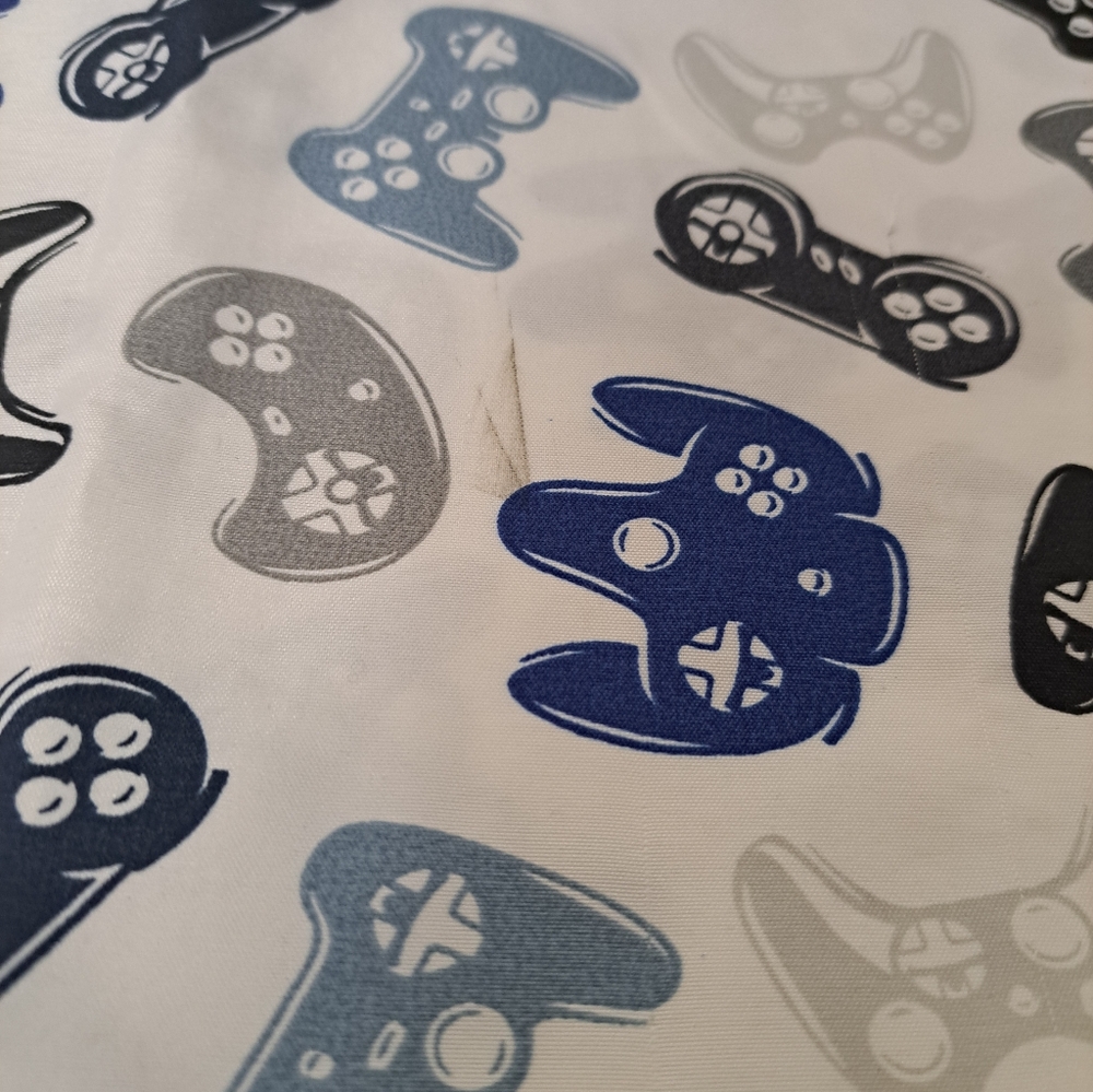 2pc. Set Game Controller Standard Size Pillowcases. - Picture 4 of 7